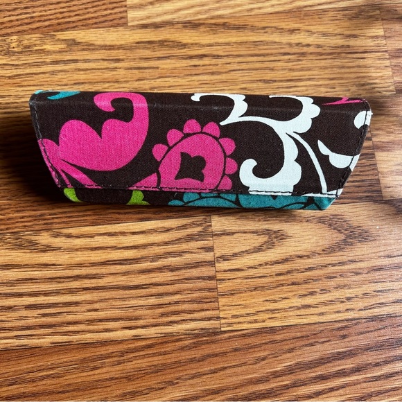 Vera Bradley Mariah Loa Glasses with Case 55-15-130 - Picture 2 of 10